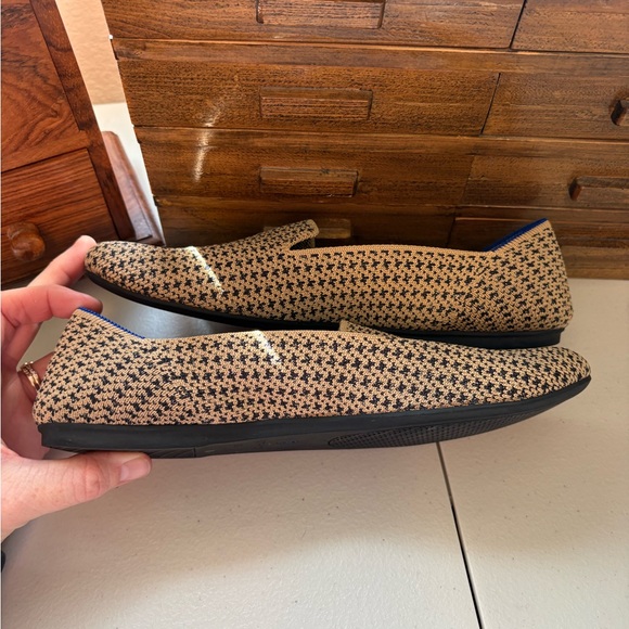 Rothy’s Gold Houndstooth Loafer slip on size 8.5 - Picture 4 of 8